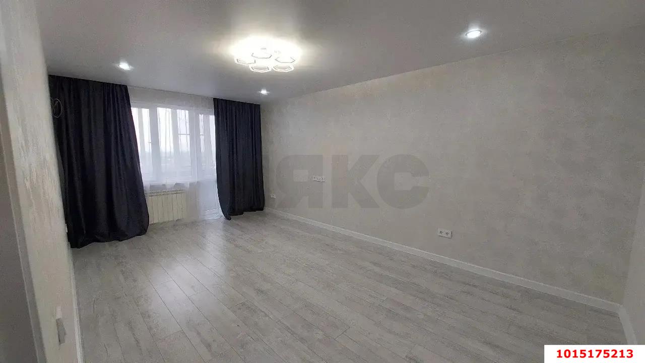 Фото №1: 1-комнатная квартира 33 м² - Краснодар, Юбилейный, ул. 70-летия Октября, 4