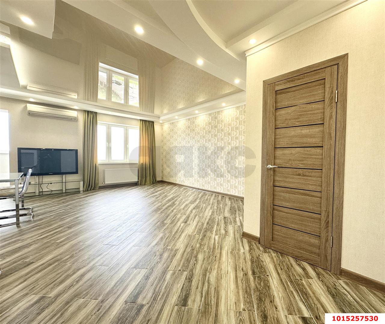 Фото №2: 1-комнатная квартира 47 м² - Краснодар, жилой комплекс Солнечный Парк, ул. имени Симиренко, 37к3