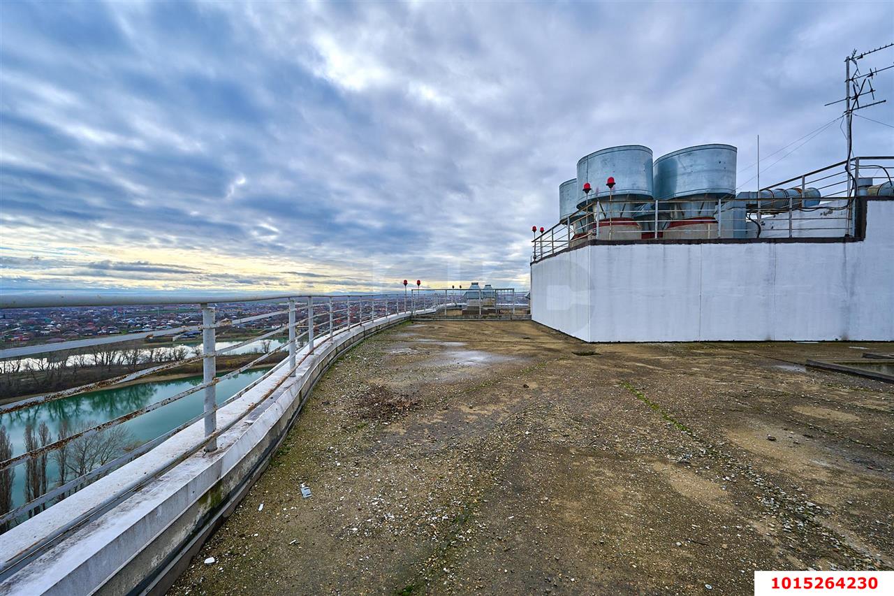 Фото №26: Пентхаус 400 м² - Краснодар, Центральный внутригородской округ, жилой комплекс Радонеж, Черёмушки, мкр. Дубинка