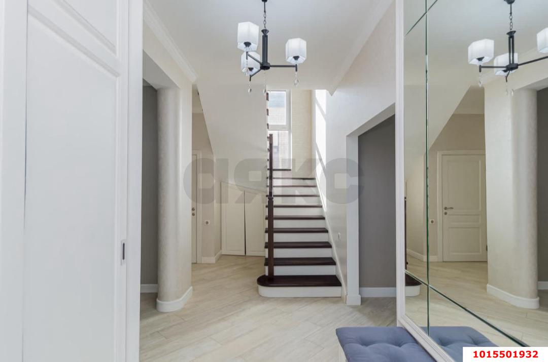 Фото №3: Дом 180 м² + 4.25 сот. - Краснодар, Прикубанский внутригородской округ, Калинино, мкр. Завод Радиоизмерительных Приборов, ул. 1 Мая, 477