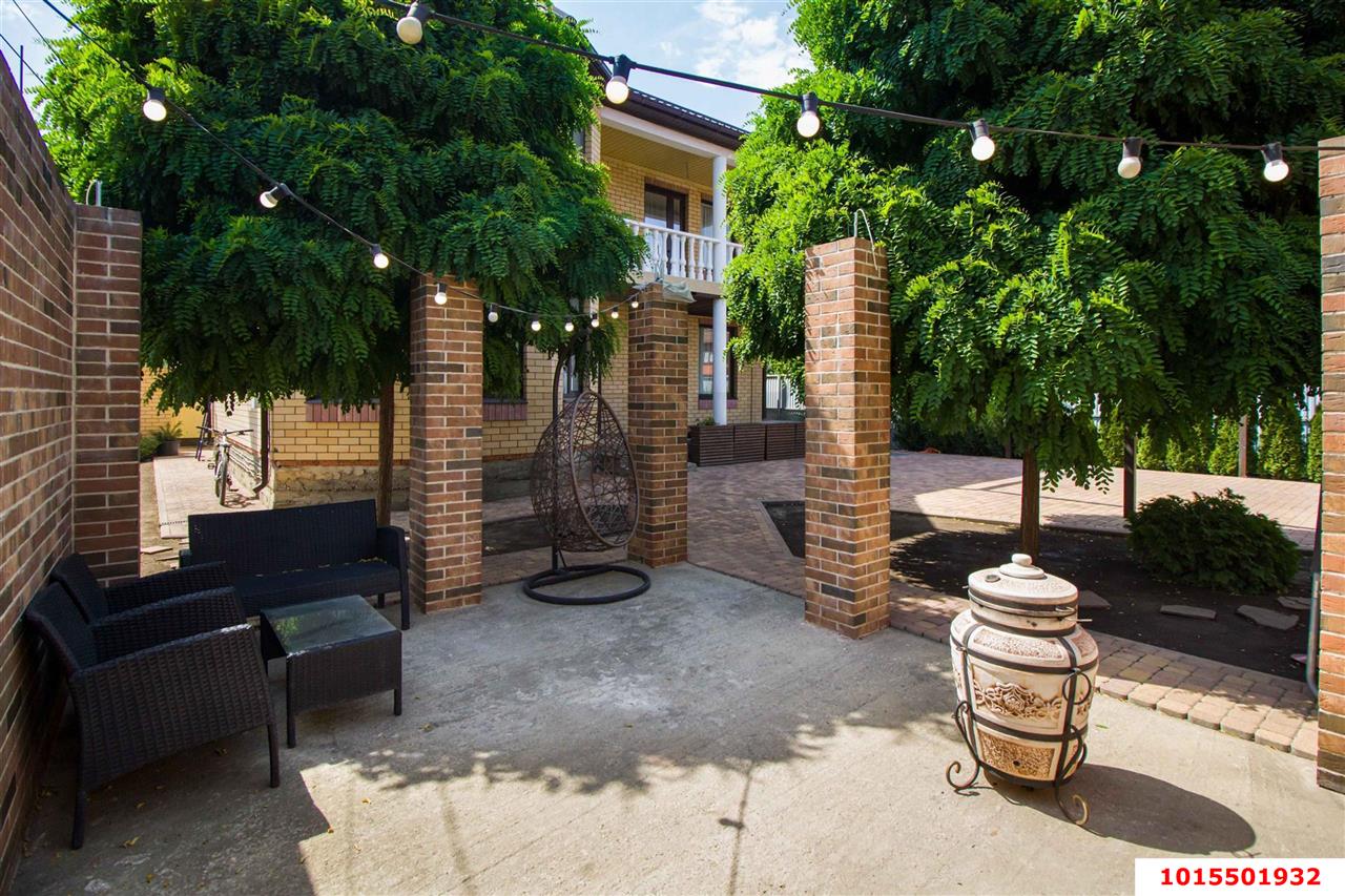 Фото №2: Дом 152 м² + 4.25 сот. - Краснодар, Завод Радиоизмерительных Приборов, ул. 1 Мая, 477