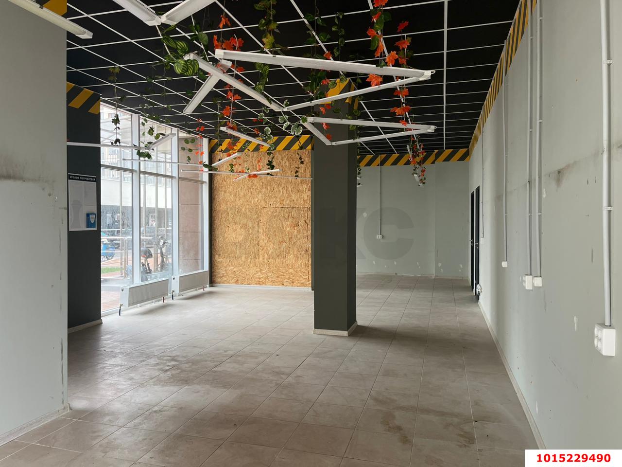 Фото №9: Торговое помещение 86 м² - Краснодар, жилой комплекс Альпы, ул. Командорская, 6к1