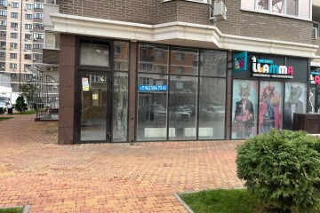 Фото №3: Торговое помещение 86 м² - Краснодар, мкр. жилой комплекс Альпы, ул. Командорская, 6к1