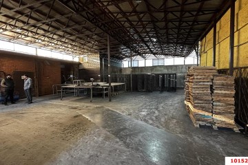 Фото №2: Отдельное здание 865 м² - Октябрьский, ст Тополь, ул. Центральная, 29