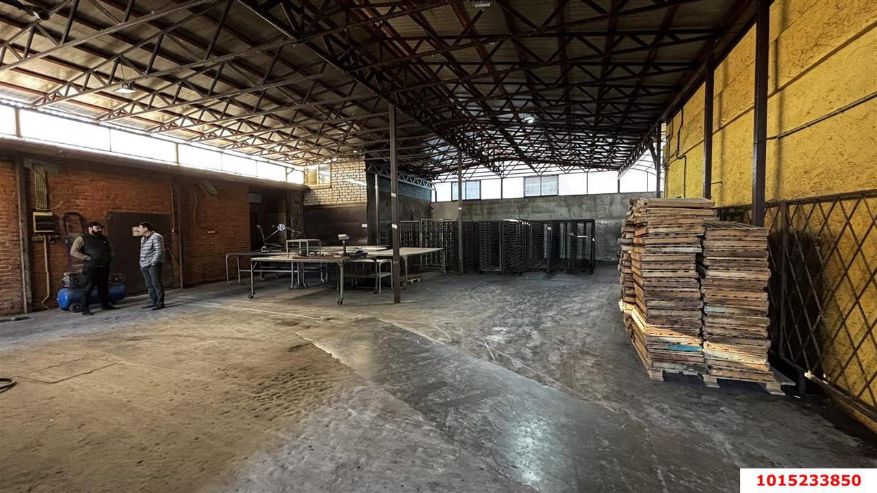 Фото №2: Отдельное здание 865 м² - Октябрьский, Тополь, ул. Центральная, 29