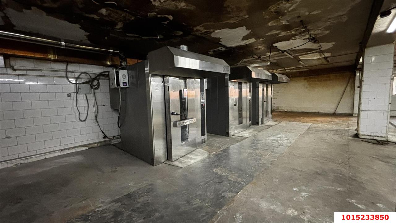 Фото №3: Коммерция 864 м² - Октябрьский, Прикубанский внутригородской округ, ст Тополь, ул. Центральная, 29