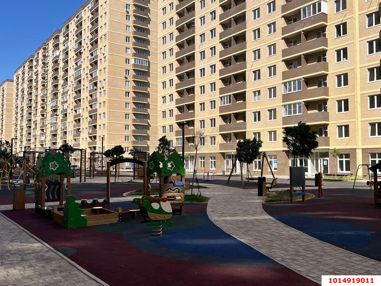 Фото №7: Торговое помещение 45 м² - Краснодар, жилой комплекс Дыхание, ул. Лётчика Позднякова, 2к25