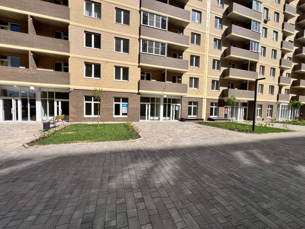 Фото №1: Коммерция 44 м² - Краснодар, Прикубанский внутригородской округ, мкр. жилой комплекс Дыхание, ул. Лётчика Позднякова, 2к25