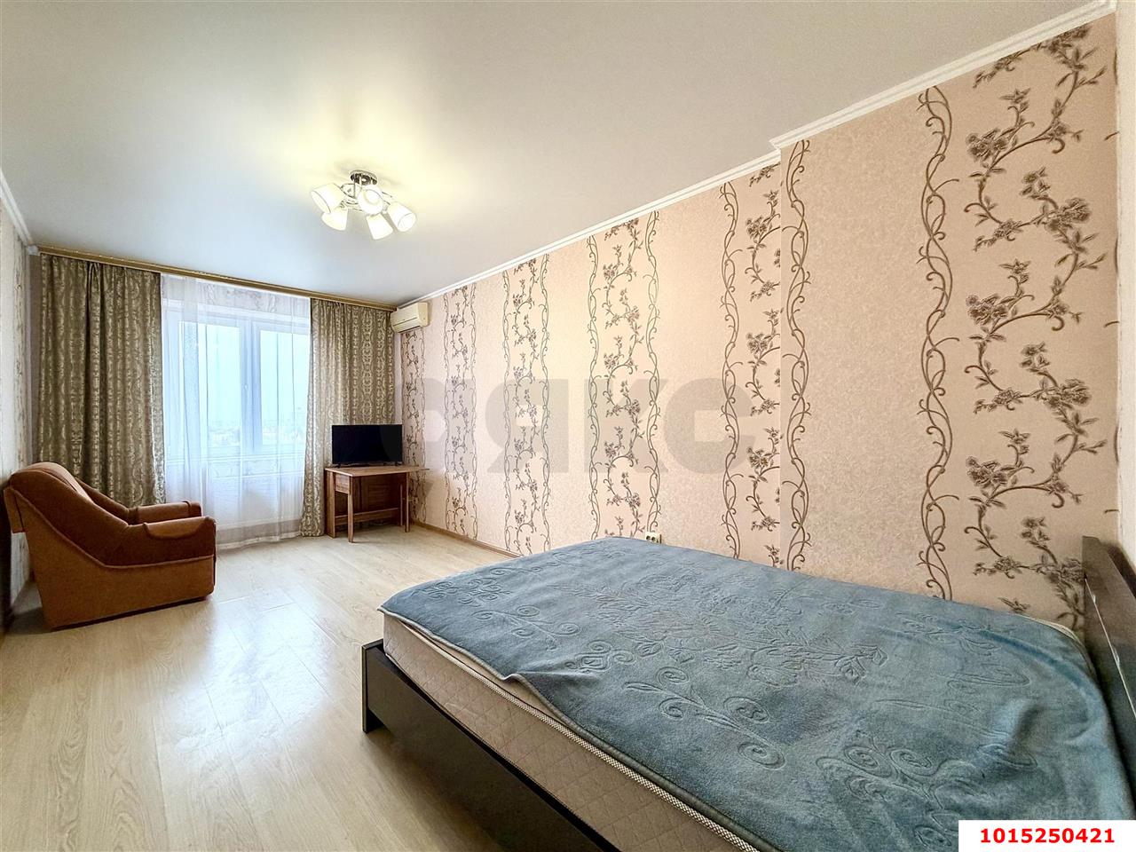 Фото №3: 1-комнатная квартира 45 м² - Краснодар, Прикубанский внутригородской округ, Завод Радиоизмерительных Приборов, п. Калинино, ул. Российская, 329