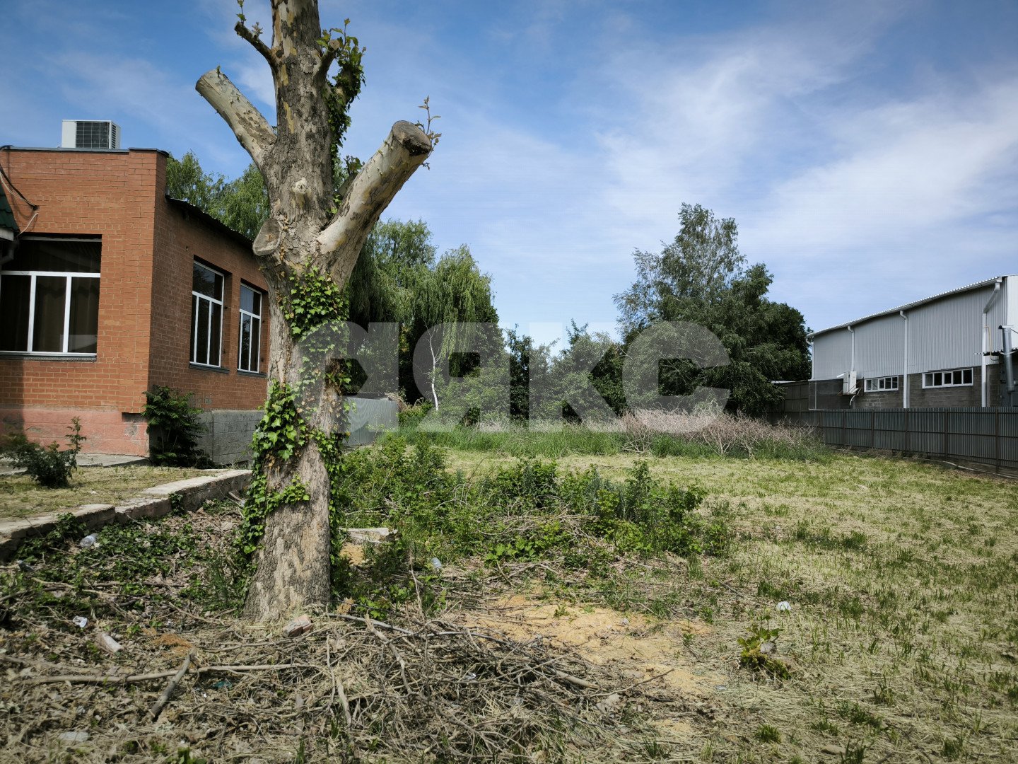 Фото №4: Коммерческая земля 8 сот. - Новокубанск, ул. Обороны, 35