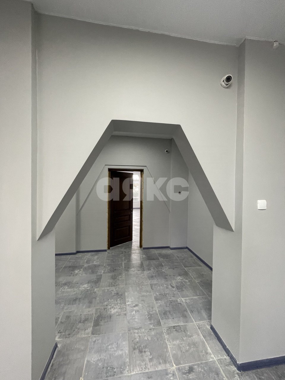 Фото №16: Коммерция 104 м² - Майкоп, квартал Черёмушки, ул. Пионерская, 530