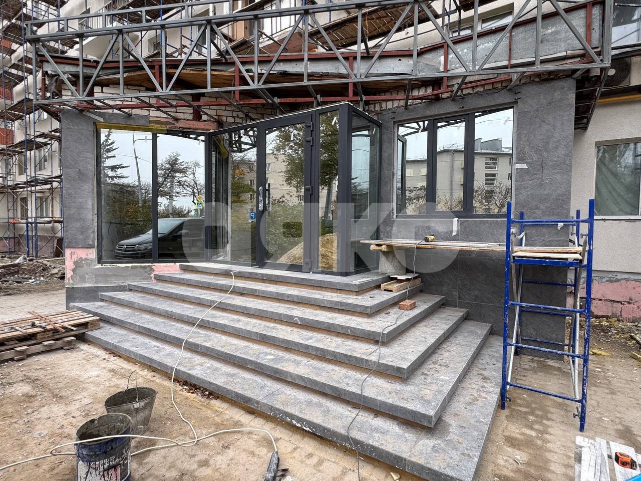 Фото №5: Коммерция 70 м² - Мариуполь, Жовтневый, пр-кт Строителей, 86А