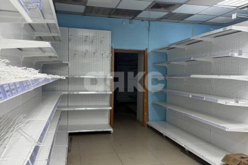 Фото №4: Коммерция 100 м² - Мариуполь, р. Жовтневый, ул. Административная площадь