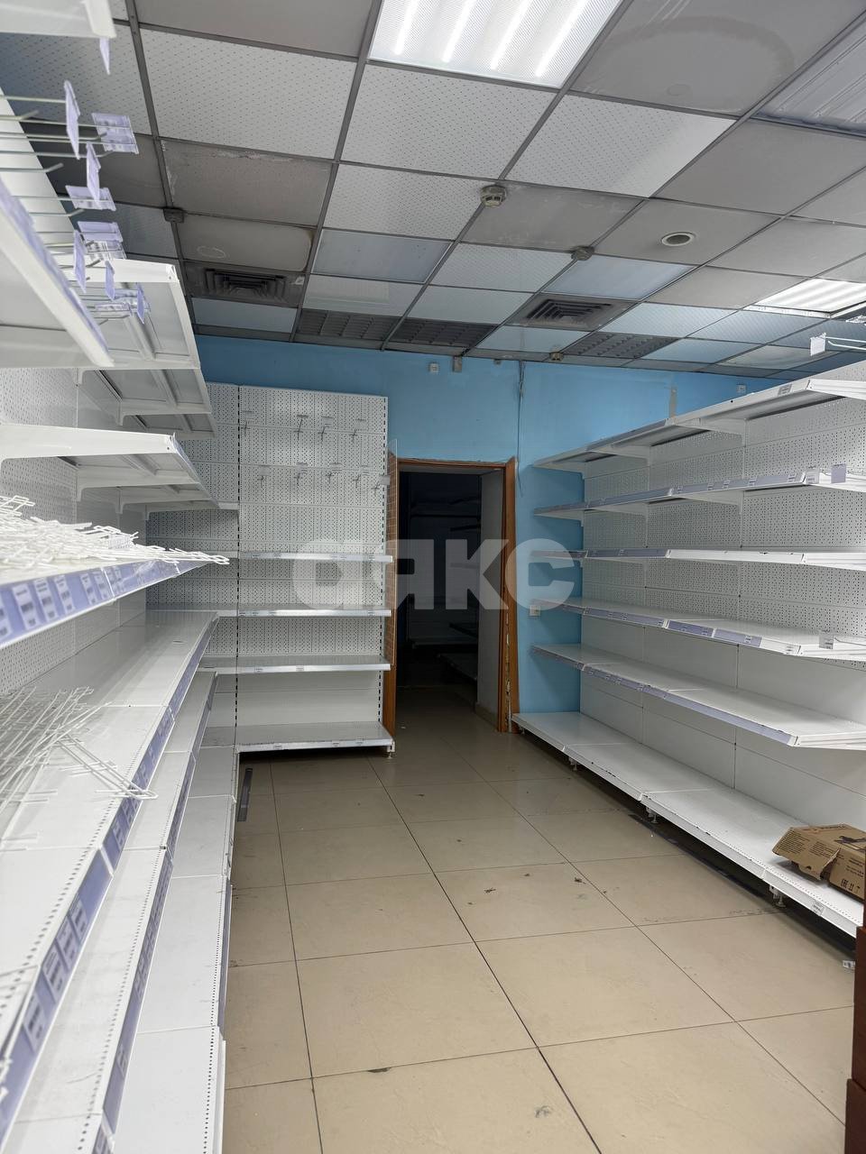 Фото №4: Коммерция 100 м² - Мариуполь, Жовтневый, ул. Административная площадь