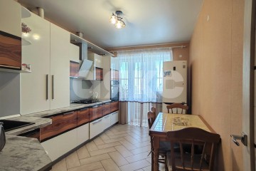 Фото №1: 3-комнатная квартира 80 м² - Анапа, ул. Толстого, 140