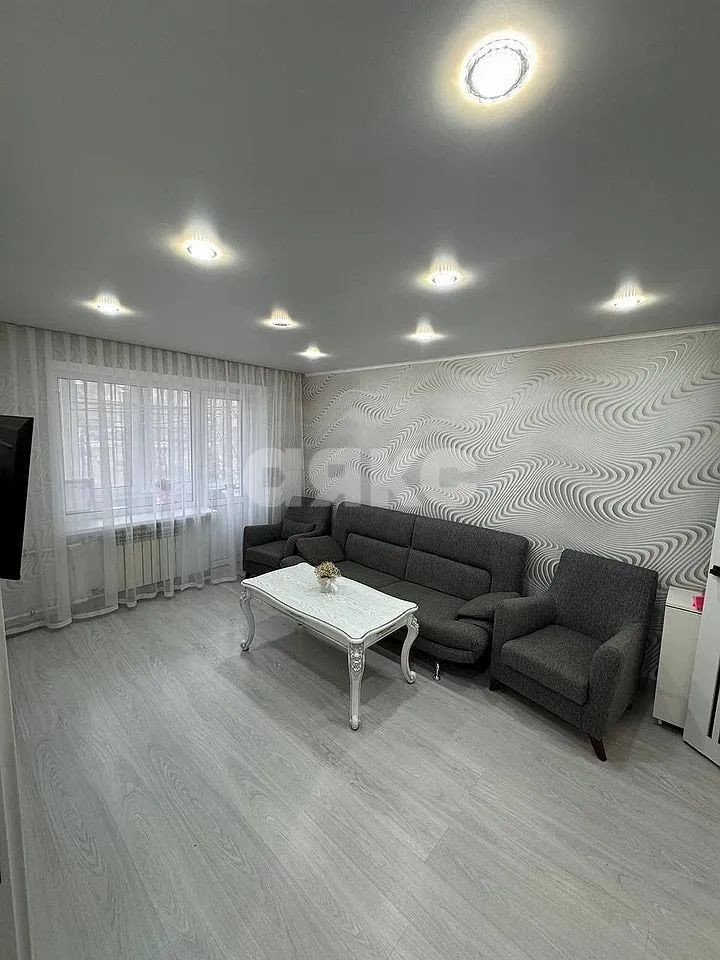 Фото №1: 2-комнатная квартира 39 м² - Ростов-на-Дону, Нахичевань, ул. Каяни, 17/6