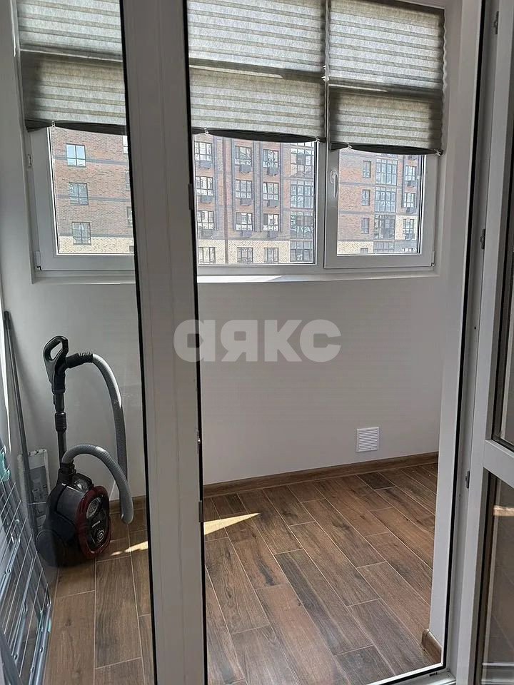 Фото №9: 1-комнатная квартира 30 м² - Ростов-на-Дону, жилой комплекс 61 квартал ​, пр-кт 40-летия Победы, 111/5с2