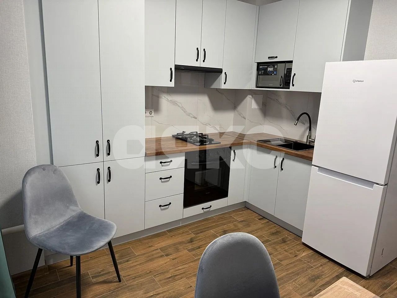 Фото №2: 1-комнатная квартира 30 м² - Ростов-на-Дону, жилой комплекс 61 квартал ​, пр-кт 40-летия Победы, 111/5с2