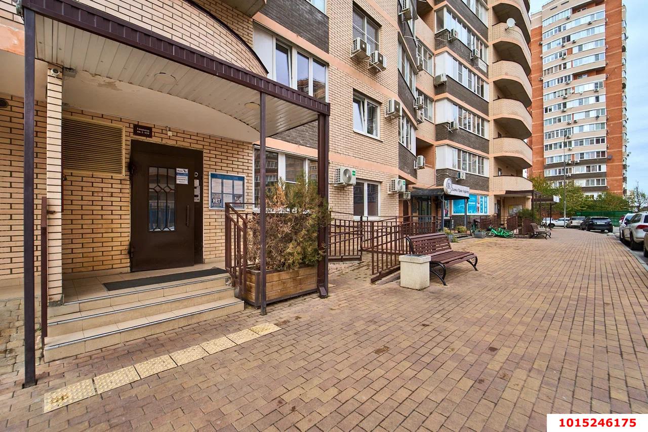 Фото №10: 2-комнатная квартира 65 м² - Краснодар, Солнечный, ул. Казбекская, 3