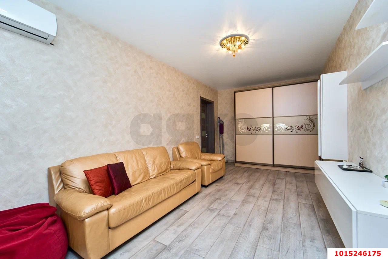 Фото №2: 2-комнатная квартира 65 м² - Краснодар, Солнечный, ул. Казбекская, 3