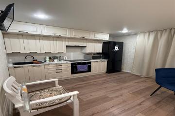 Фото №1: 2-комнатная квартира 55 м² - Краснодар, мкр. Военный городок № 106, ул. имени Дзержинского, 54/14