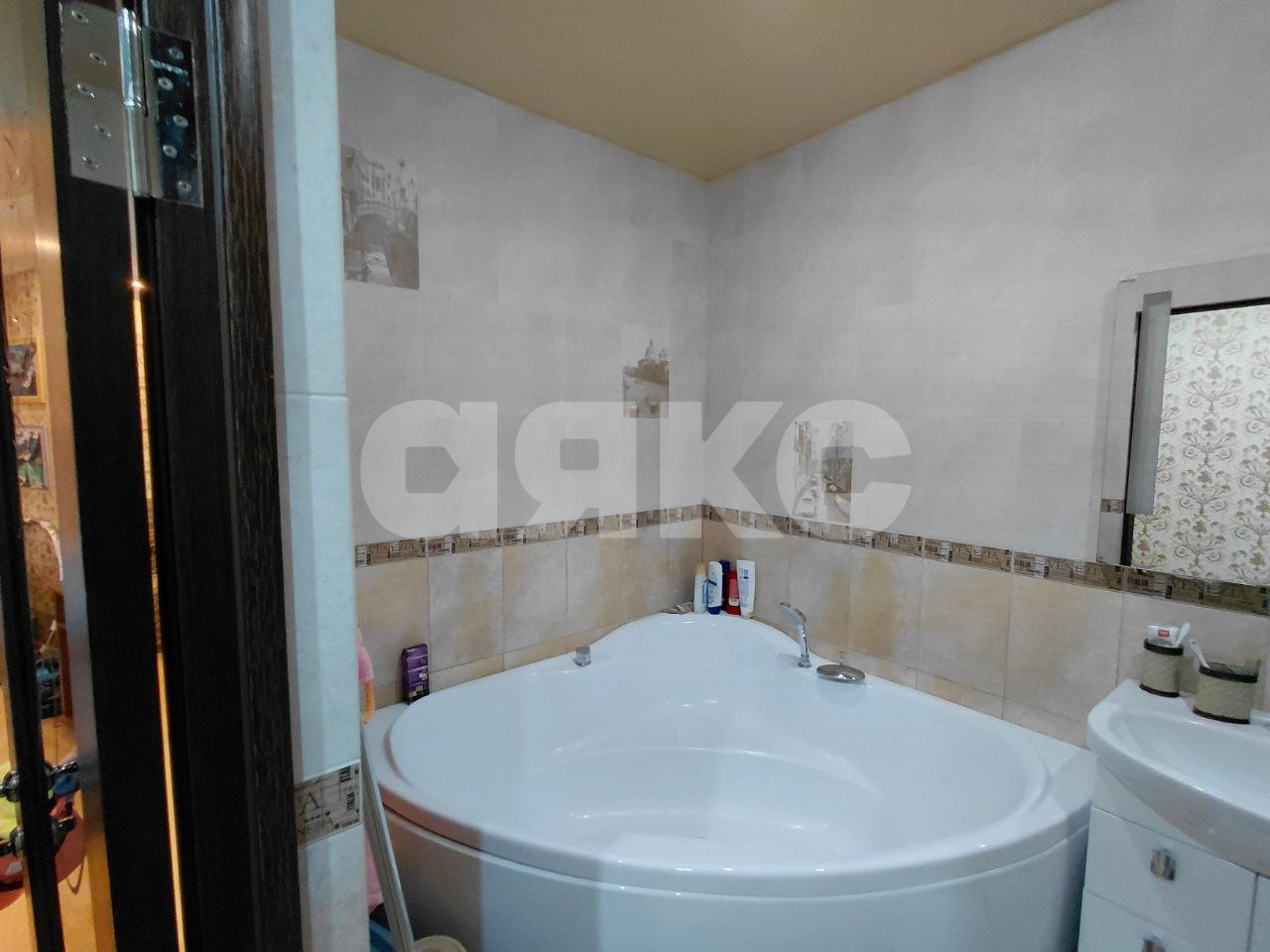 Фото №9: 2-комнатная квартира 52 м² - Горячий Ключ, Администрация, ул. Черняховского, 49