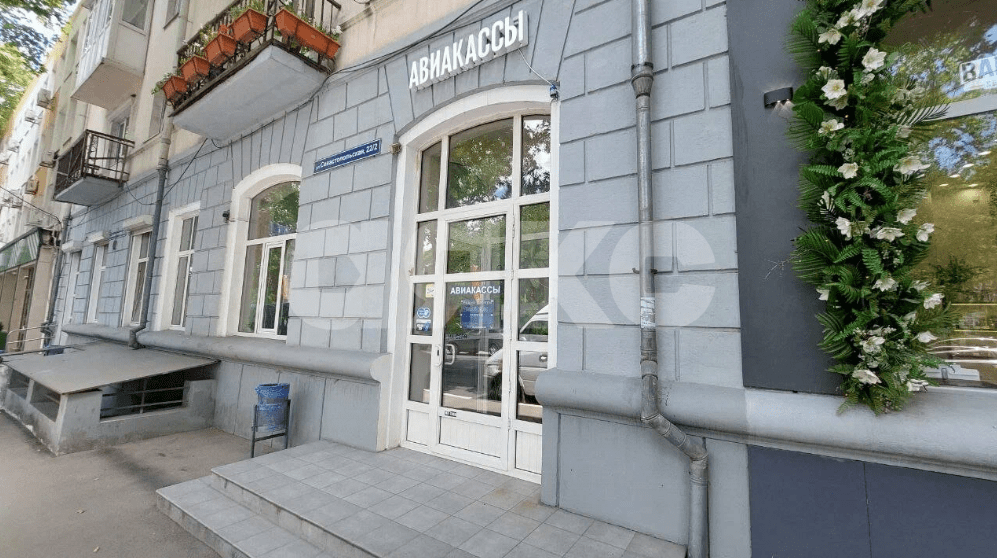 Фото №1: Коммерция 350 м² - Симферополь, р. Центральный, ул. Севастопольская, 22