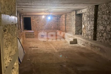 Фото №1: Коммерция 350 м² - Симферополь, р. Центральный, ул. Севастопольская, 22