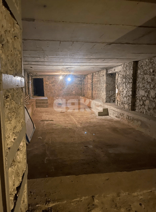 Фото №1: Коммерция 350 м² - Симферополь, Центральный, ул. Севастопольская, 22