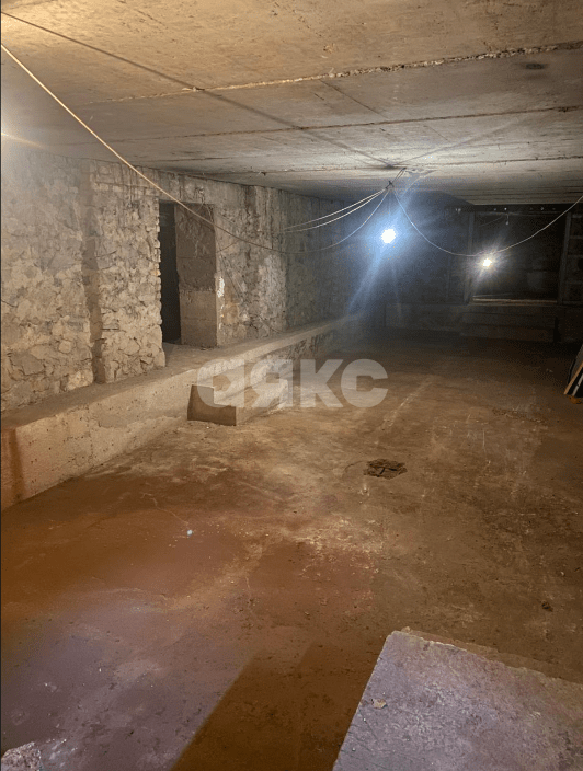 Фото №4: Коммерция 350 м² - Симферополь, Центральный, ул. Севастопольская, 22