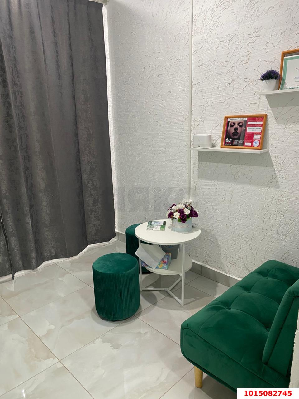 Фото №2: Офисное помещение 13 м² - Краснодар, жилой комплекс На Душистой, ул. Душистая, 30к3