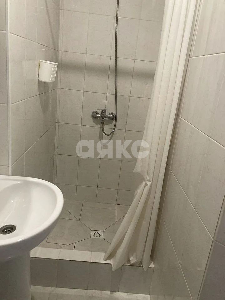 Фото №8: 1-комнатная квартира 26 м² - Ростов-на-Дону, Ленинский, ул. Максима Горького, 82