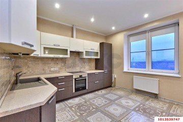 Фото №1: 2-комнатная квартира 78 м² - Краснодар, мкр. Центральный, ул. Березанская, 41