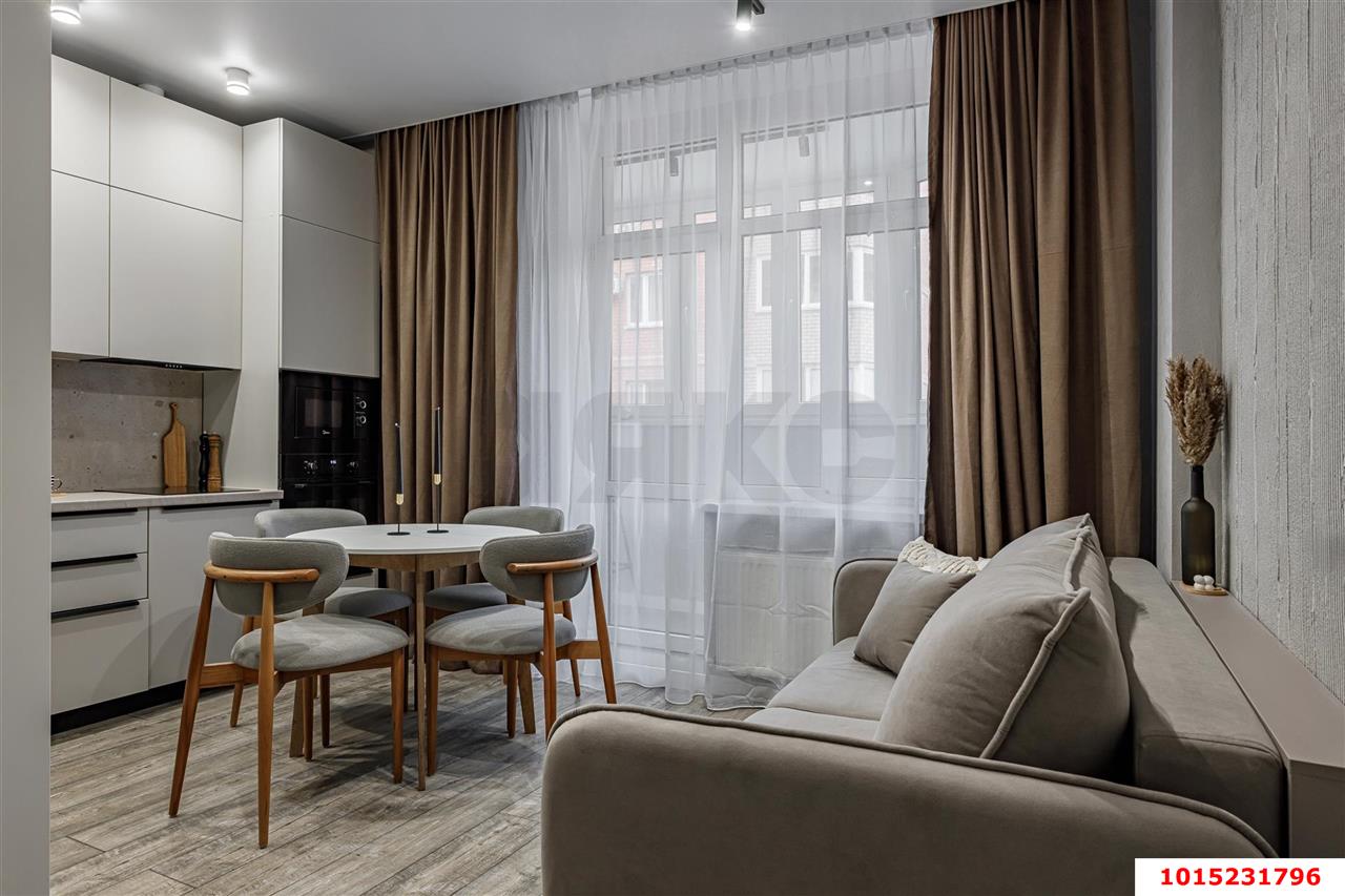 Фото №1: 2-комнатная квартира 72 м² - Краснодар, 4-й квартал, ул. Боспорская, 6