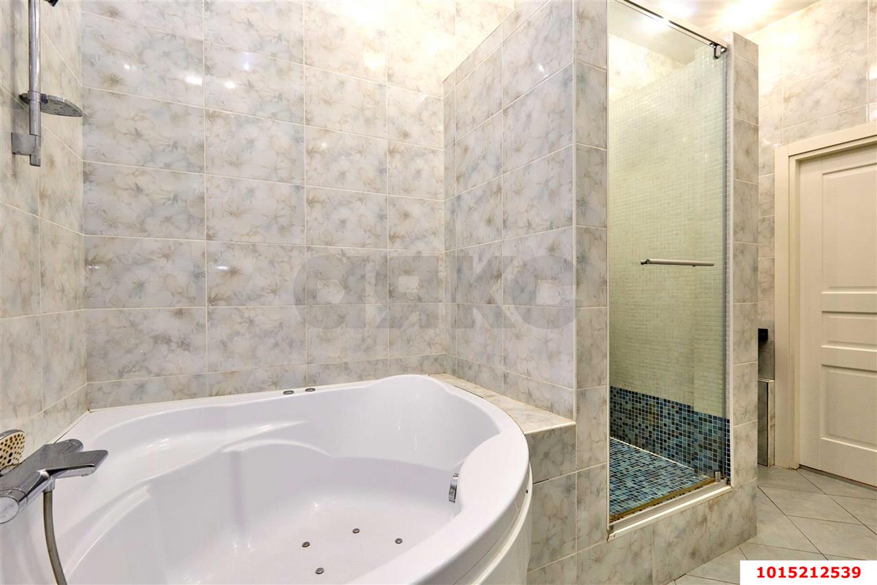 Фото №14: 2-комнатная квартира 100 м² - Краснодар, Юбилейный, б-р Клары Лучко, 16