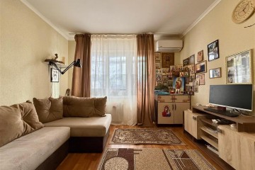 Фото №1: 2-комнатная квартира 52 м² - Белозёрный, мкр. Прикубанский внутригородской округ, 4