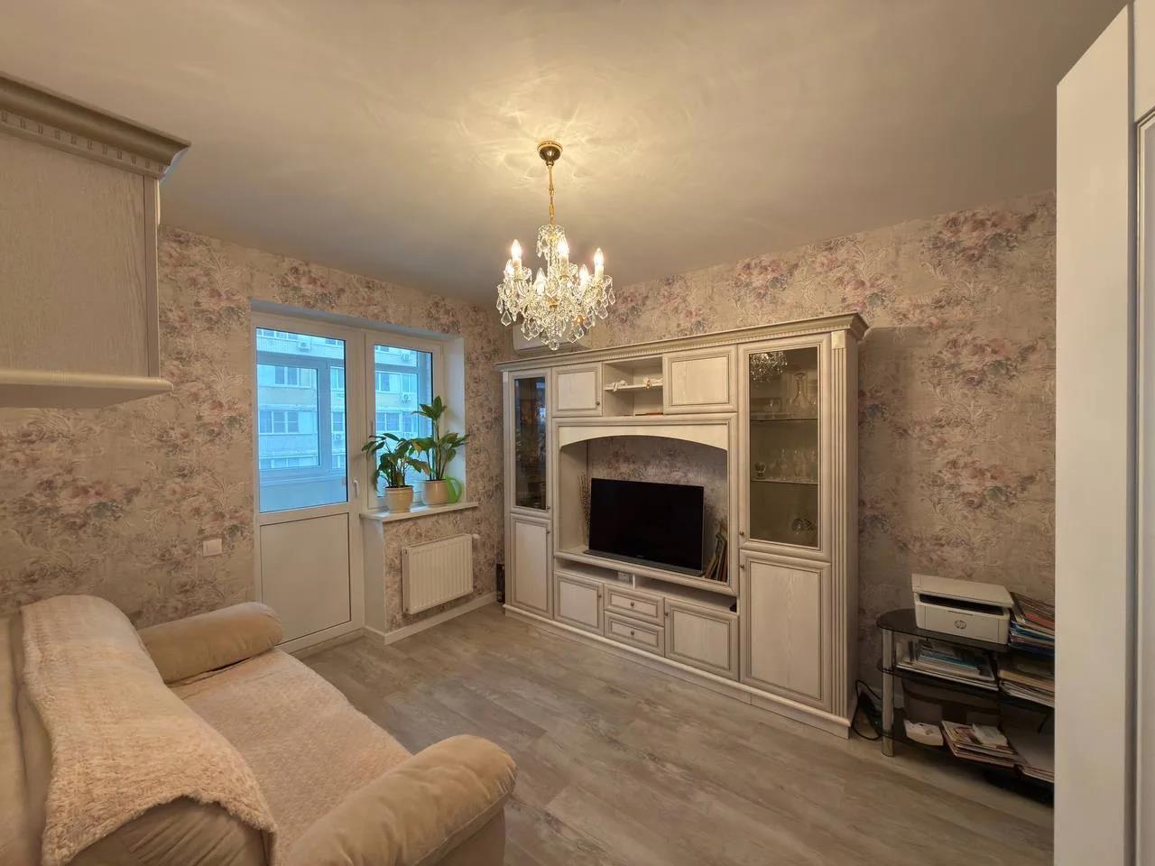 Фото №1: 1-комнатная квартира 35 м² - Краснодар, Прикубанский внутригородской округ, Славянский, мкр. Светлоград, ул. Красных Партизан, 1/3к5