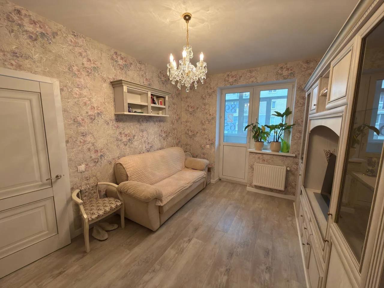 Фото №2: 1-комнатная квартира 35 м² - Краснодар, Прикубанский внутригородской округ, Славянский, мкр. Светлоград, ул. Красных Партизан, 1/3к5