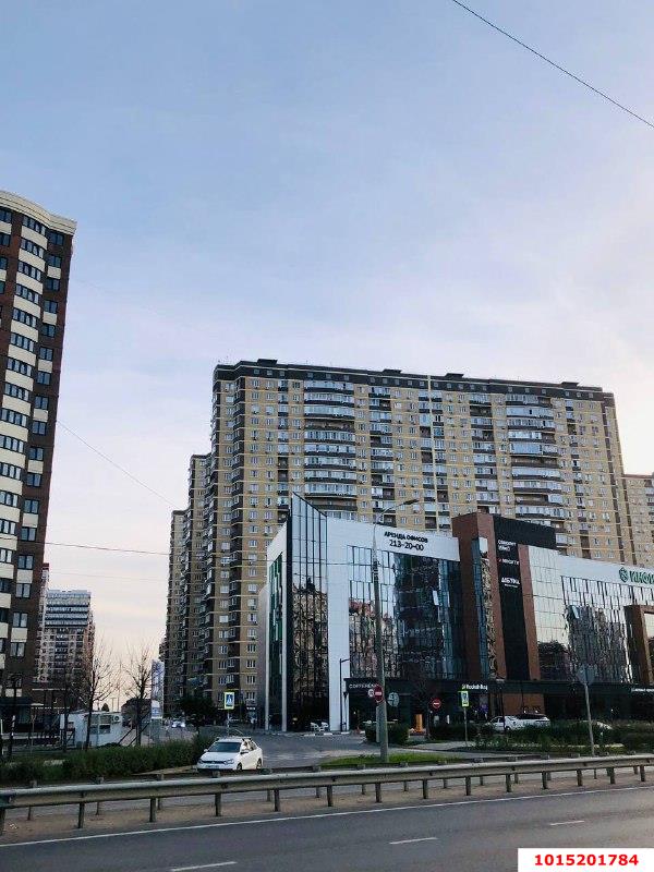 Фото №18: 3-комнатная квартира 90 м² - Краснодар, имени Петра Метальникова, ул. Петра Метальникова, 40