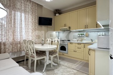 Фото №1: 2-комнатная квартира <span class="whitespace-nowrap">75 м²</span>, <span class="whitespace-nowrap">5/6 эт.</span> - Анапа, ул. Маяковского, 5