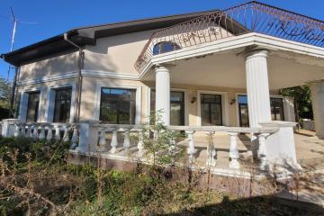 Фото №1: Дом 391 м² - Краснодар, мкр. Тихая Поляна, ул. имени Атамана Ф.Я. Бурсака