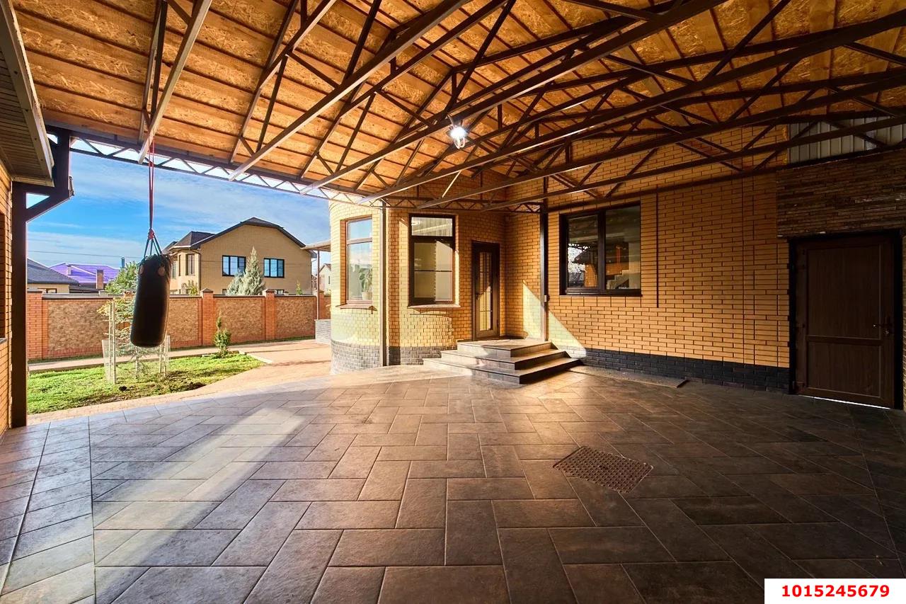 Фото №23: Дом 252 м² + 8 сот. - Краснодар, Горхутор, ул. Стадионная, 39