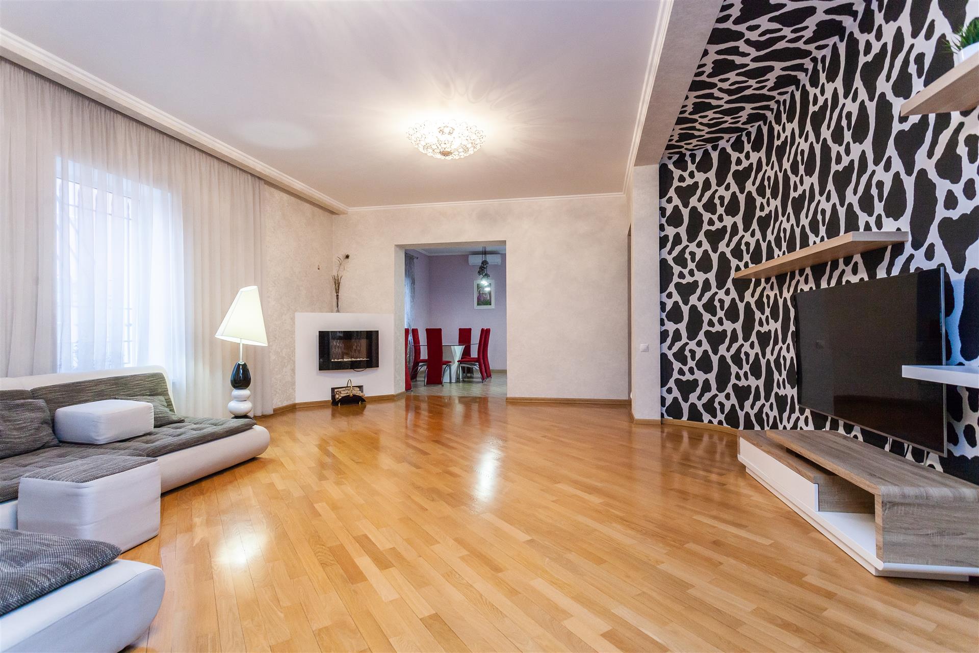 Фото №12: Дом 385 м² + 3.15 сот. - Краснодар, Западный внутригородской округ, мкр. Фестивальный, ул. Михаила Власова, 157