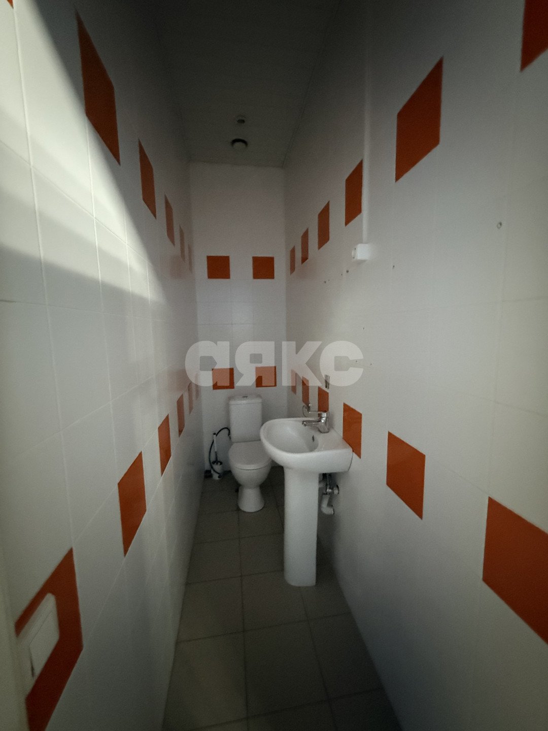 Фото №12: Коммерция 151 м² - Ростов-на-Дону, Кировский, пр-кт Ворошиловский, 41/112