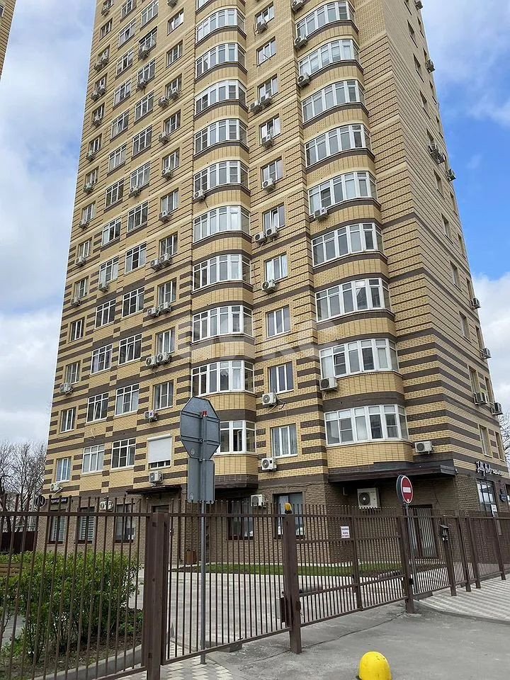 Фото №19: 1-комнатная квартира 40 м² - Ростов-на-Дону, жилой комплекс Университетский 137, пер. Университетский, 137с2