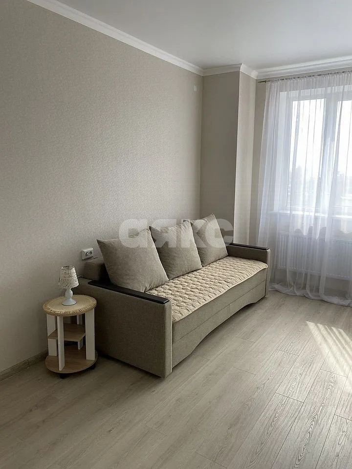 Фото №1: 1-комнатная квартира 40 м² - Ростов-на-Дону, жилой комплекс Университетский 137, пер. Университетский, 137с2