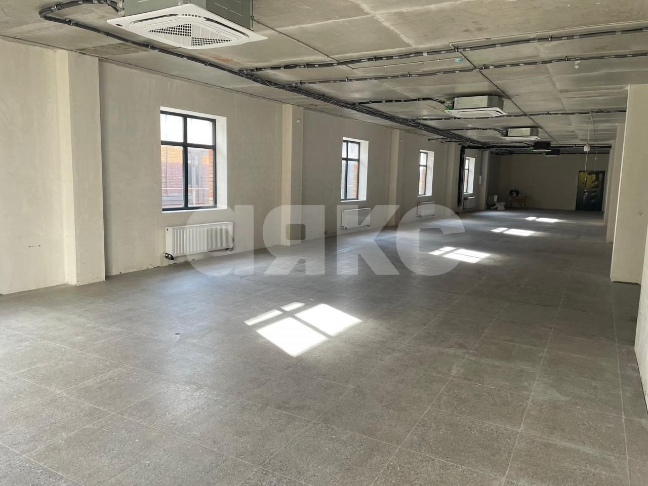 Фото №6: Коммерция 1400 м² - Ростов-на-Дону, Новое Поселение, ул. Курганная, 104