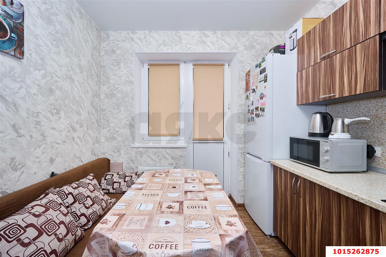 Фото №3: 1-комнатная квартира 37 м² - Российский, Прикубанский внутригородской округ, ул. Ратной Славы, 89