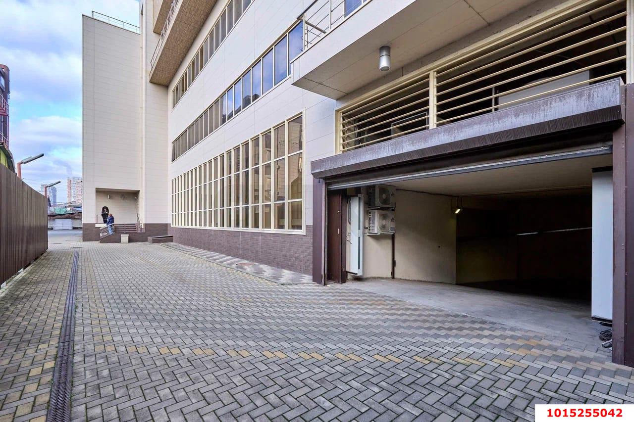 Фото №7: Офисное помещение 3607 м² - Краснодар, Фестивальный, ул. Аэродромная, 132