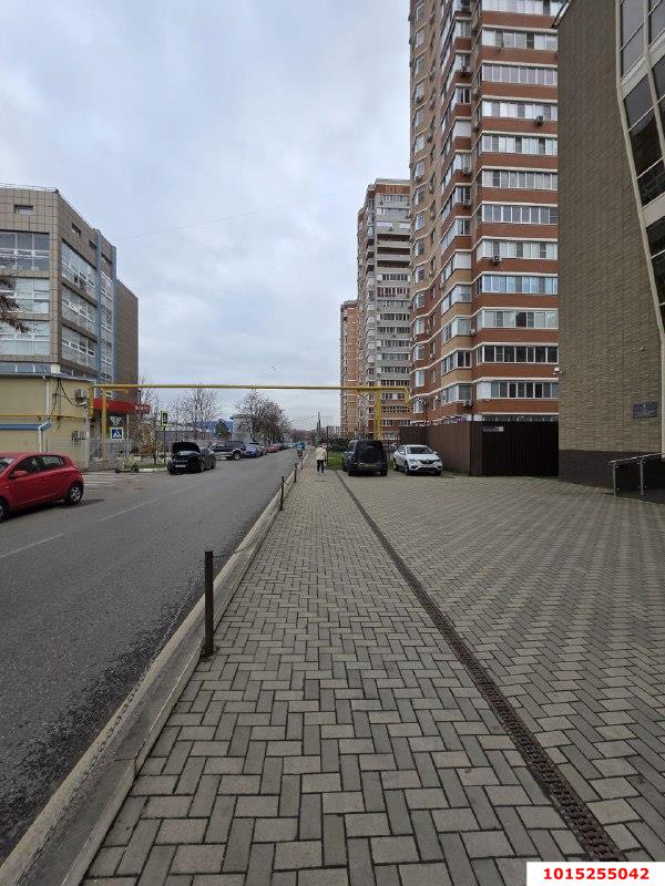 Фото №3: Офисное помещение 3607 м² - Краснодар, Фестивальный, ул. Аэродромная, 132